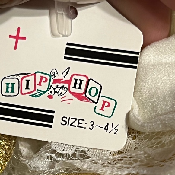 Vintage NWT Pair Hip Hop Ruffled Gold Metallic Lace Ribbon Bows Pageant Socks - Picture 10 of 13